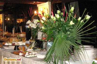 addobbi dei tavoli del catering