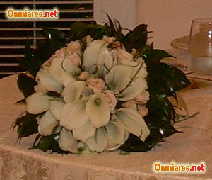 Bouquet di calle e rose